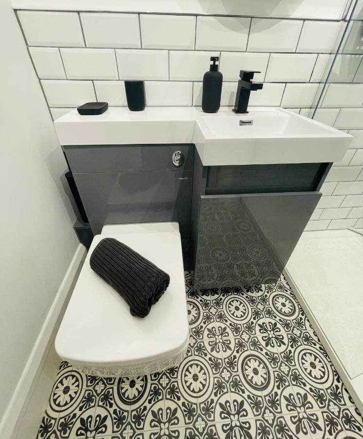 Stone'S Throw, 1 Bed Self-Contained Studio Apartamento East Preston Exterior foto